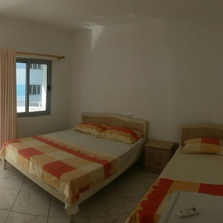 Hotel Kaqaniku Shëngjin Buitenkant foto